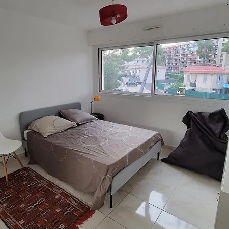 Sunny - Ideal For Vacation & Congress Appartement